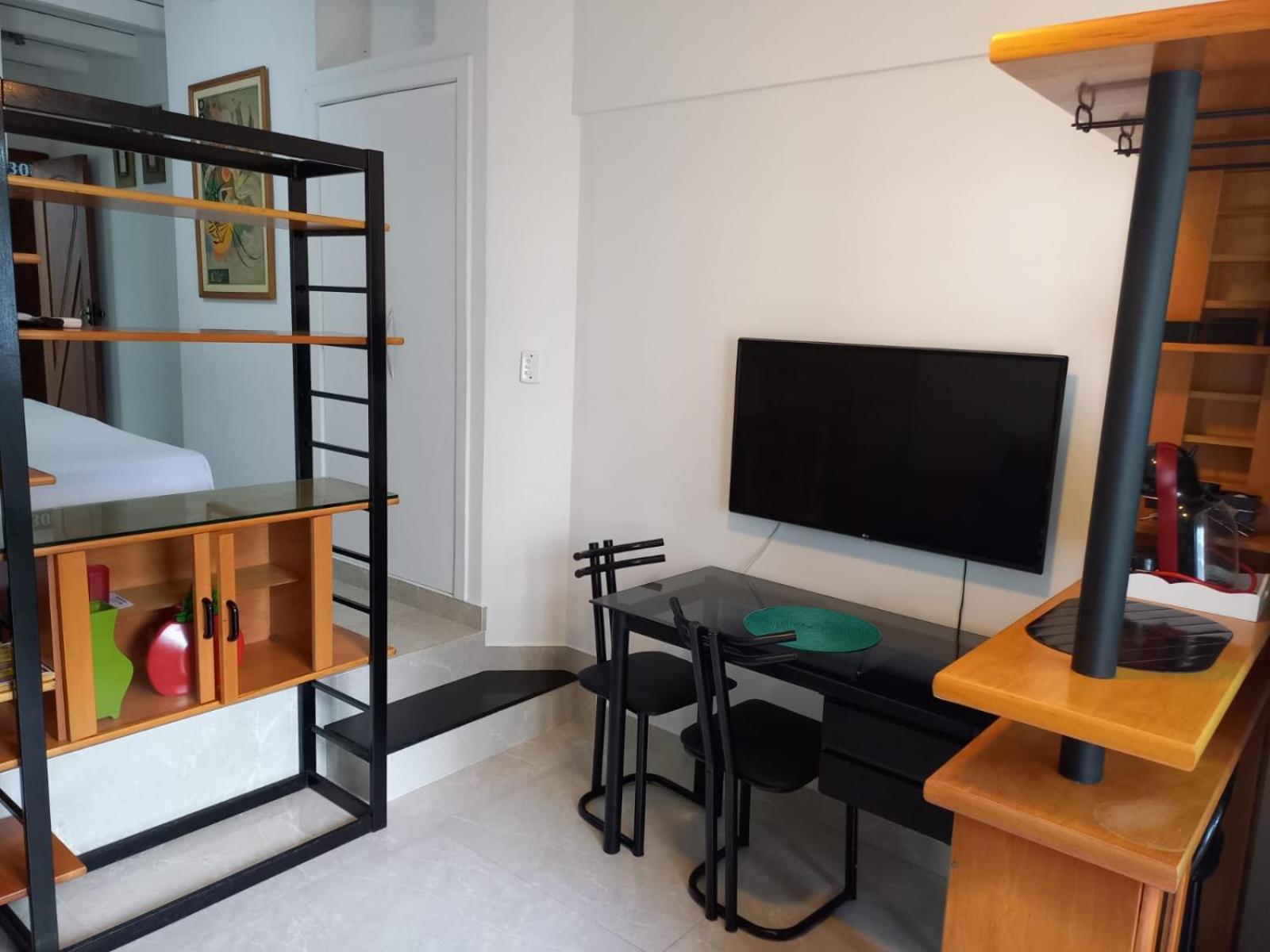 Flat Recem Reformado - Excelente Localizacao - Ssaparts Brasll Salvador Buitenkant foto